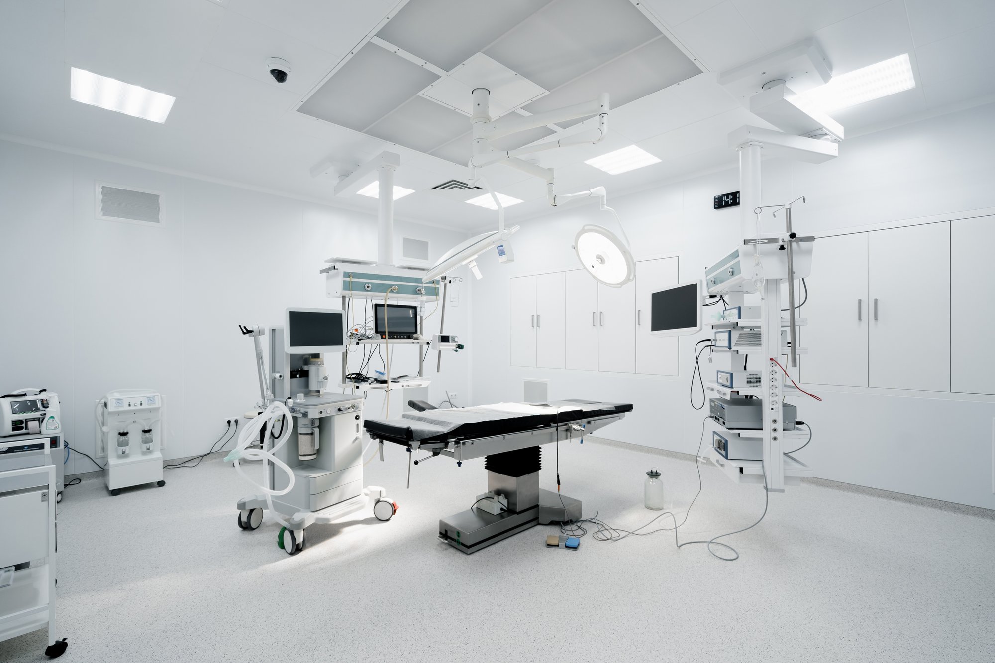 Empty_Operating_Room