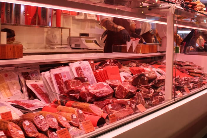 wireless-meat-probes:-an-essential-tool-for-food-industry-safety-and-compliance
